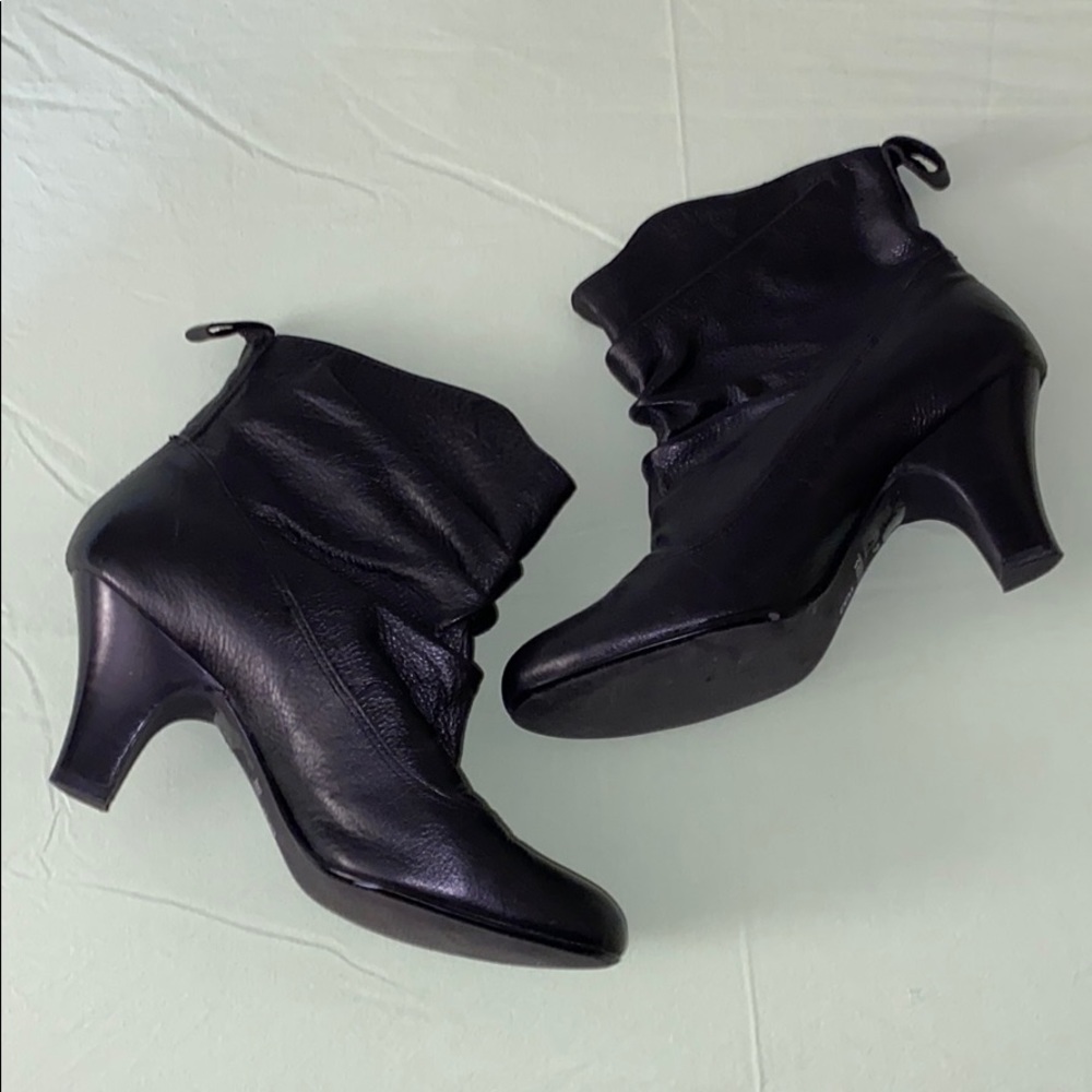 Bakers Black booties Size 7